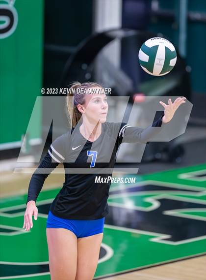 Thumbnail 3 in Agoura @ Thousand Oaks photogallery.