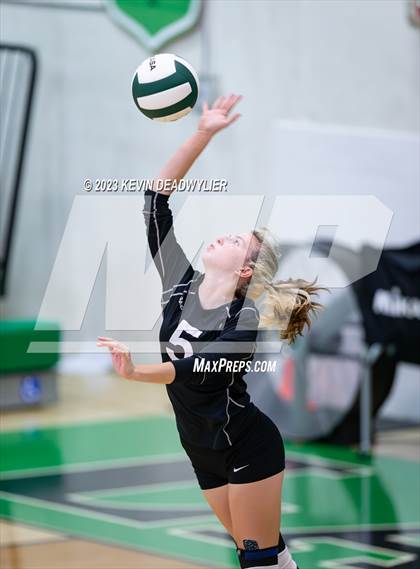Thumbnail 2 in Agoura @ Thousand Oaks photogallery.