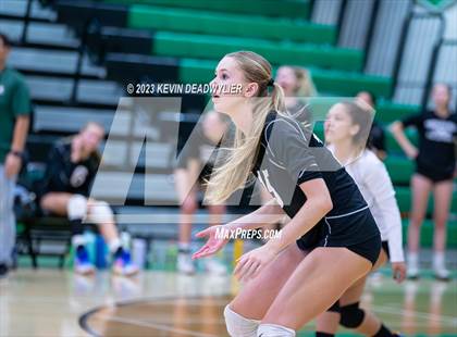 Thumbnail 3 in Agoura @ Thousand Oaks photogallery.