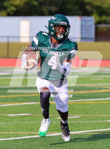 Thumbnail 1 in Ward Melville vs William Floyd photogallery.