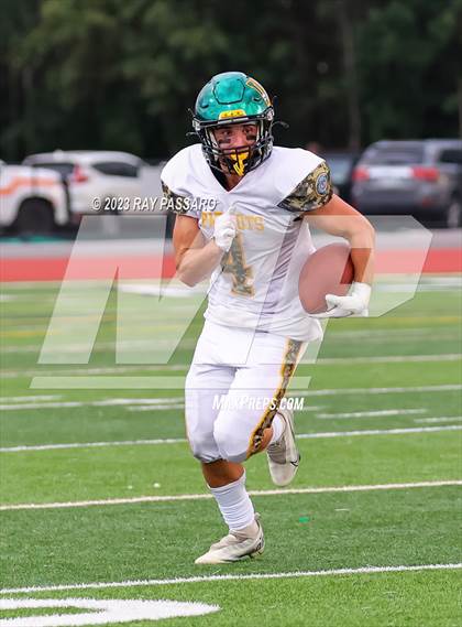 Thumbnail 1 in Ward Melville vs William Floyd photogallery.