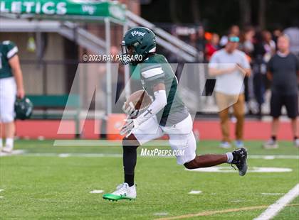 Thumbnail 2 in Ward Melville vs William Floyd photogallery.