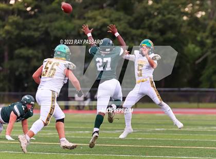 Thumbnail 2 in Ward Melville vs William Floyd photogallery.