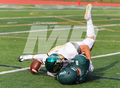 Thumbnail 3 in Ward Melville vs William Floyd photogallery.