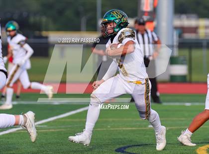 Thumbnail 2 in Ward Melville vs William Floyd photogallery.
