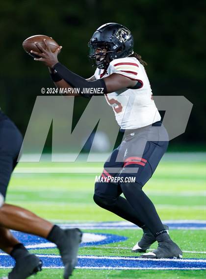 Thumbnail 3 in Oaks Christian @ Sierra Canyon photogallery.