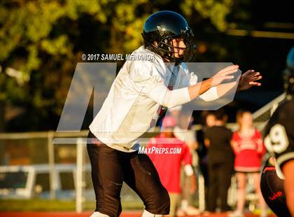 Thumbnail 3 in FR: Lincoln @ Lincoln Northeast photogallery.