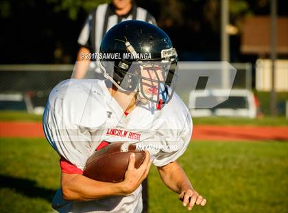 Thumbnail 3 in FR: Lincoln @ Lincoln Northeast photogallery.