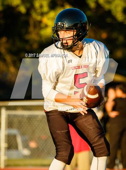 Thumbnail 3 in FR: Lincoln @ Lincoln Northeast photogallery.