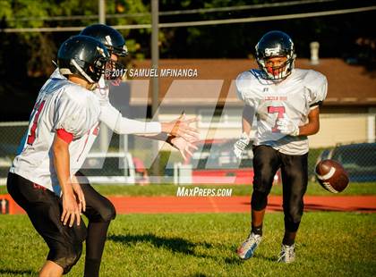 Thumbnail 3 in FR: Lincoln @ Lincoln Northeast photogallery.