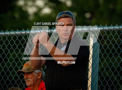 Thumbnail 3 in FR: Lincoln @ Lincoln Northeast photogallery.