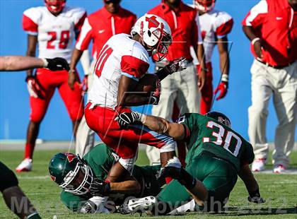 Thumbnail 3 in The Woodlands vs. Skyline (Dallas) photogallery.