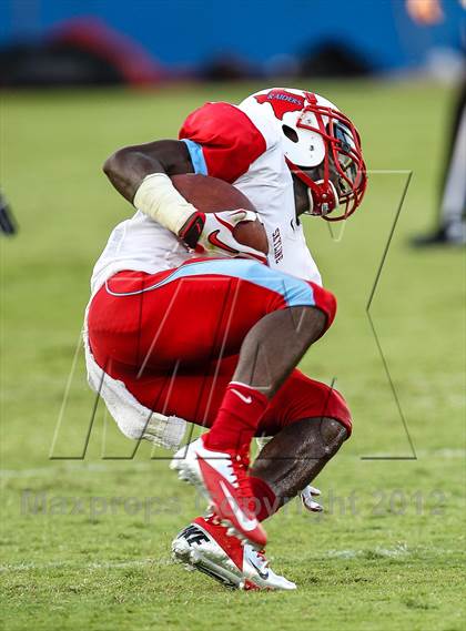 Thumbnail 3 in The Woodlands vs. Skyline (Dallas) photogallery.
