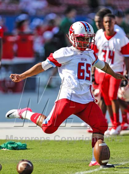 Thumbnail 3 in The Woodlands vs. Skyline (Dallas) photogallery.