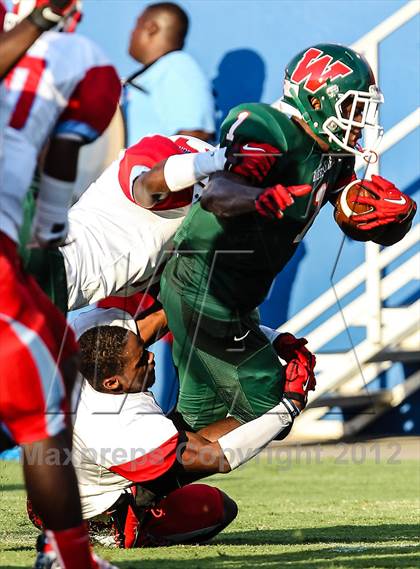 Thumbnail 3 in The Woodlands vs. Skyline (Dallas) photogallery.