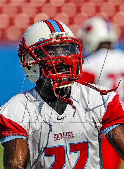 Thumbnail 2 in The Woodlands vs. Skyline (Dallas) photogallery.