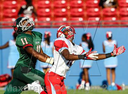 Thumbnail 2 in The Woodlands vs. Skyline (Dallas) photogallery.