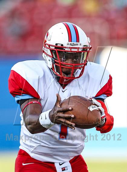 Thumbnail 1 in The Woodlands vs. Skyline (Dallas) photogallery.