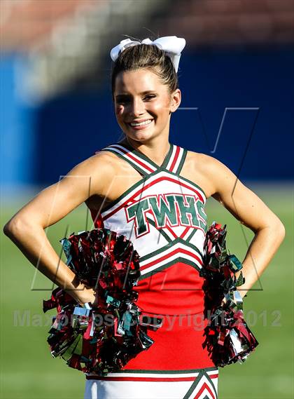 Thumbnail 3 in The Woodlands vs. Skyline (Dallas) photogallery.