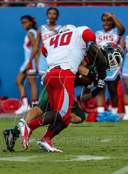 Thumbnail 2 in The Woodlands vs. Skyline (Dallas) photogallery.