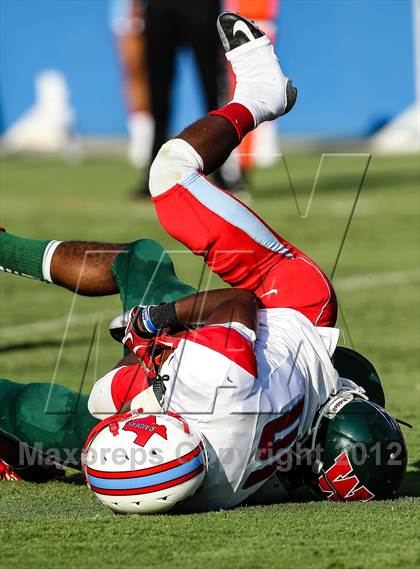 Thumbnail 2 in The Woodlands vs. Skyline (Dallas) photogallery.