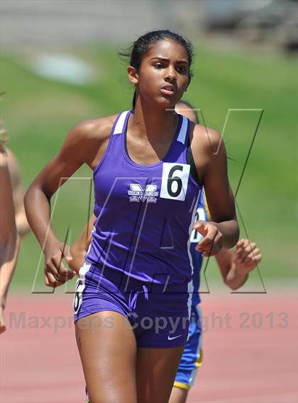 Thumbnail 2 in CIF SS Track and Field Finals (Girls 1600m) photogallery.