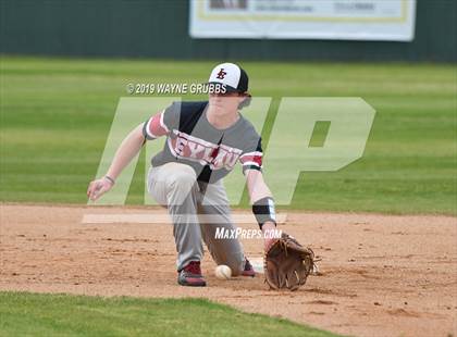 Thumbnail 3 in Liberty-Eylau @ Lovejoy photogallery.