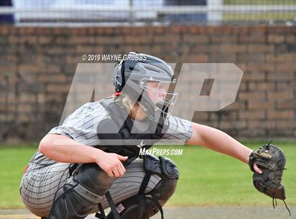 Thumbnail 3 in Liberty-Eylau @ Lovejoy photogallery.