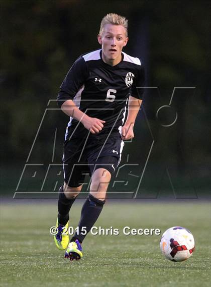 Thumbnail 3 in Honeoye Falls-Lima vs. Greece Olympia (Section 5 Class A2 Semifinal) photogallery.