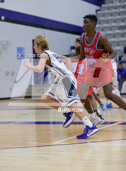 Thumbnail 2 in Hirschi @ Peaster photogallery.