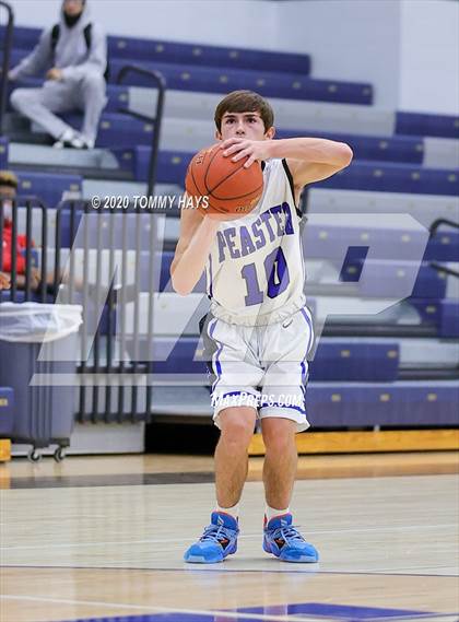 Thumbnail 3 in Hirschi @ Peaster photogallery.