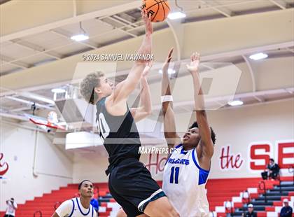 Thumbnail 3 in Highland vs Windward (Take Flight Challenge) photogallery.