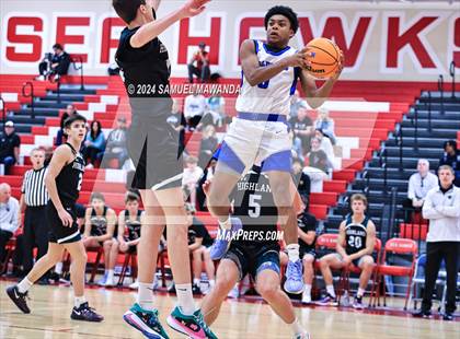 Thumbnail 1 in Highland vs Windward (Take Flight Challenge) photogallery.