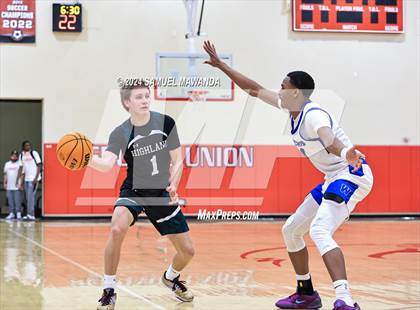 Thumbnail 2 in Highland vs Windward (Take Flight Challenge) photogallery.