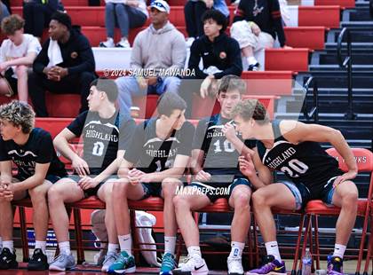 Thumbnail 1 in Highland vs Windward (Take Flight Challenge) photogallery.