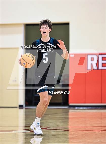 Thumbnail 1 in Highland vs Windward (Take Flight Challenge) photogallery.