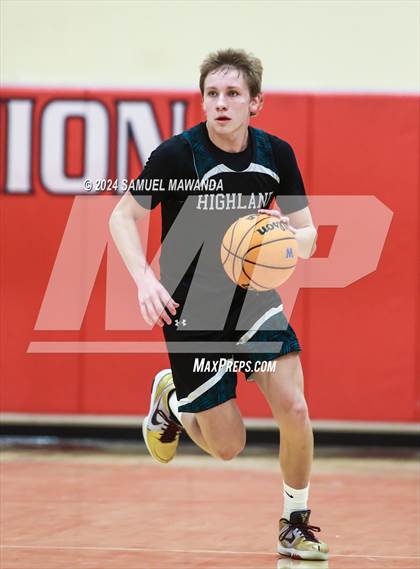 Thumbnail 3 in Highland vs Windward (Take Flight Challenge) photogallery.