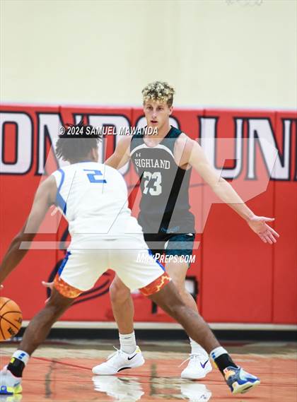 Thumbnail 3 in Highland vs Windward (Take Flight Challenge) photogallery.