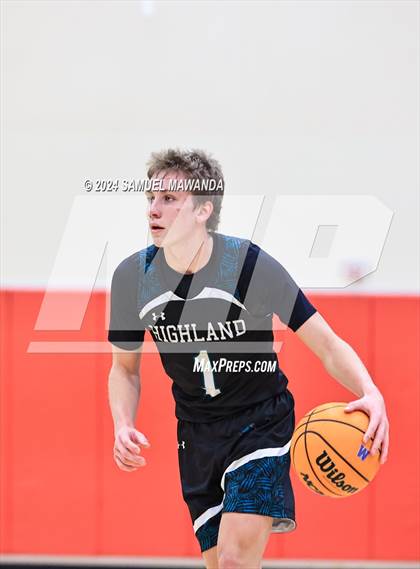 Thumbnail 3 in Highland vs Windward (Take Flight Challenge) photogallery.