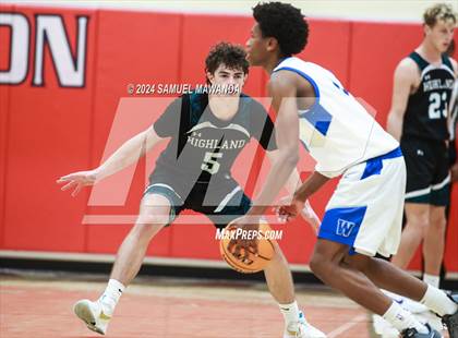 Thumbnail 2 in Highland vs Windward (Take Flight Challenge) photogallery.