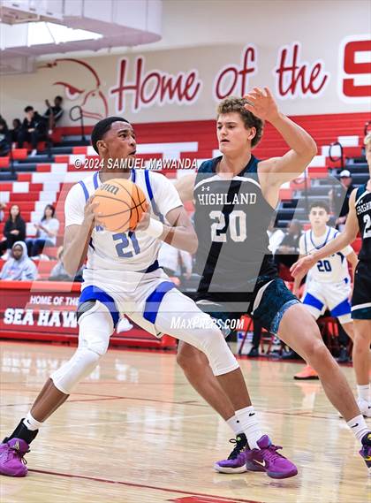 Thumbnail 3 in Highland vs Windward (Take Flight Challenge) photogallery.