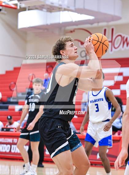 Thumbnail 3 in Highland vs Windward (Take Flight Challenge) photogallery.