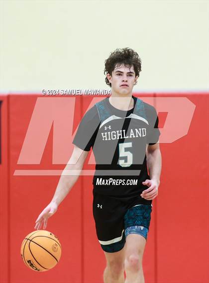 Thumbnail 2 in Highland vs Windward (Take Flight Challenge) photogallery.