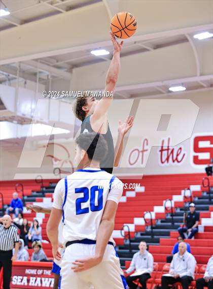 Thumbnail 1 in Highland vs Windward (Take Flight Challenge) photogallery.