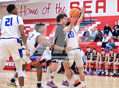 Thumbnail 1 in Highland vs Windward (Take Flight Challenge) photogallery.