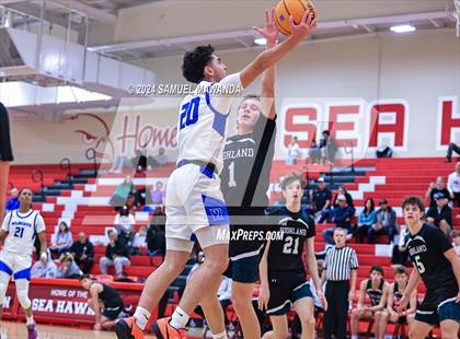 Thumbnail 1 in Highland vs Windward (Take Flight Challenge) photogallery.