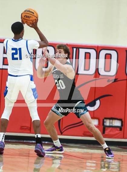Thumbnail 3 in Highland vs Windward (Take Flight Challenge) photogallery.