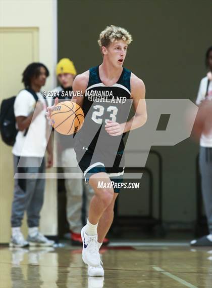 Thumbnail 2 in Highland vs Windward (Take Flight Challenge) photogallery.