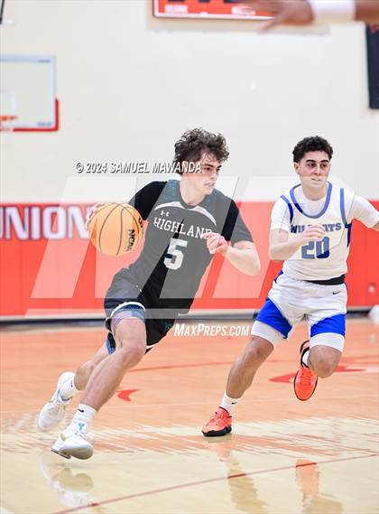 Thumbnail 3 in Highland vs Windward (Take Flight Challenge) photogallery.