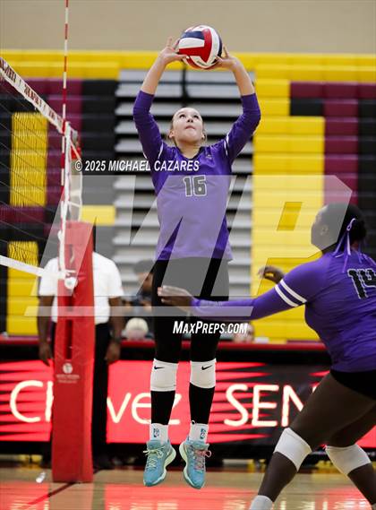Thumbnail 2 in JV: Arizona College Prep @ Chaparral photogallery.